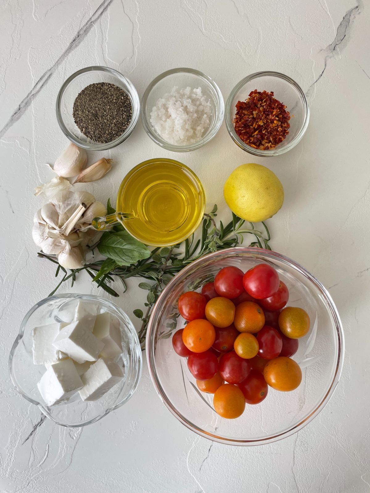ingredients for the tomato garlic confit 