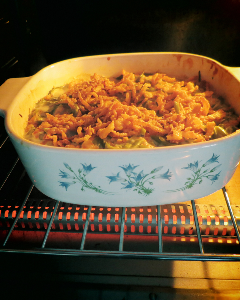 How to Reheat Green Bean Casserole