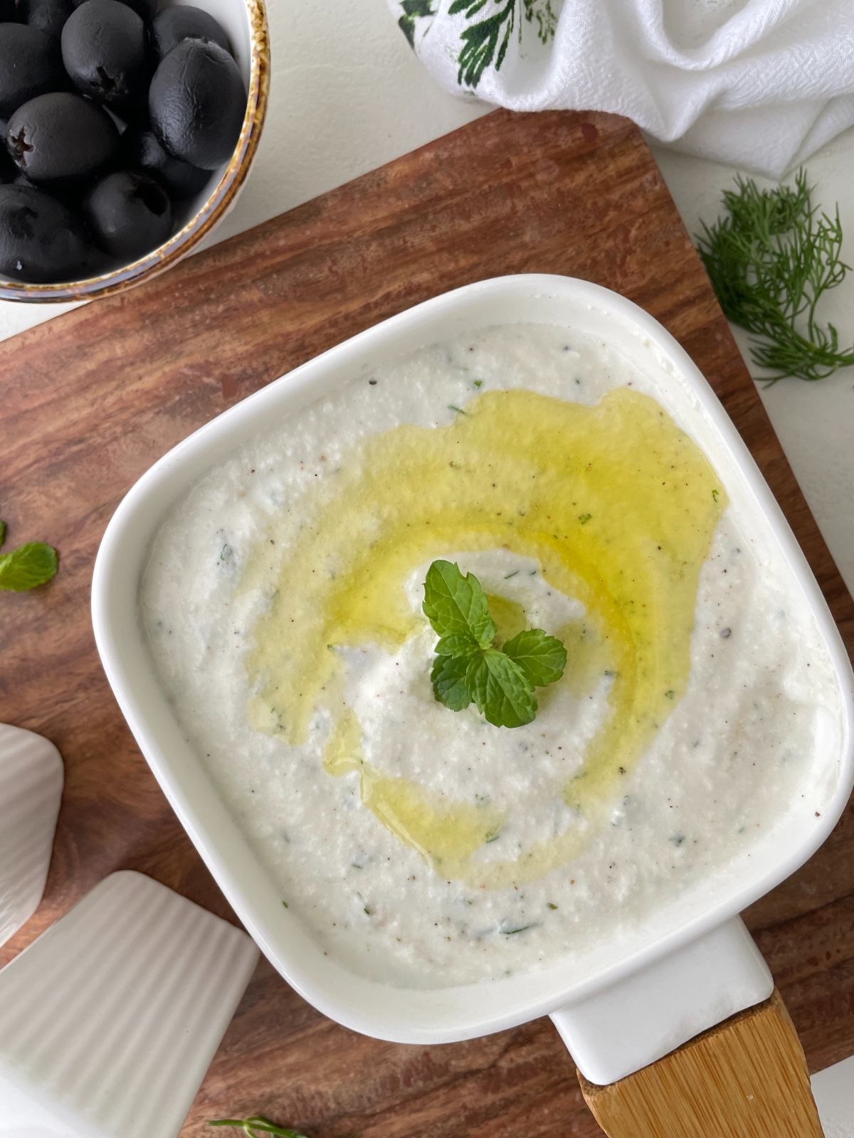 Haydari Tarifi | Turkish Yogurt Dip - Unique Cooks